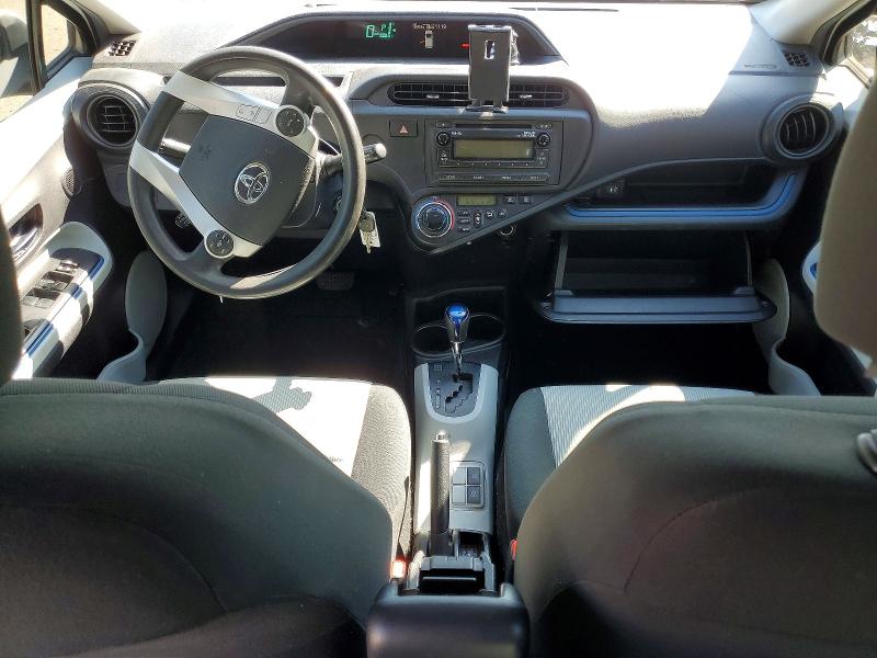 Photo 8 from auction – 2013 TOYOTA PRIUS C with VIN JTDKDTB37D1533100