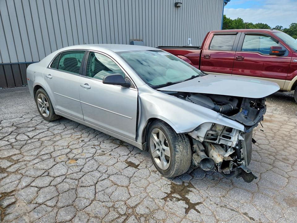 Photo 4 from auction – 2010 CHEVROLET MALIBU with VIN 1G1ZB5EB9A4139183