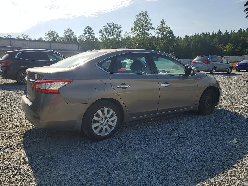 Photo 3 from auction – 2015 NISSAN SENTRA with VIN 3N1AB7AP9FY233430