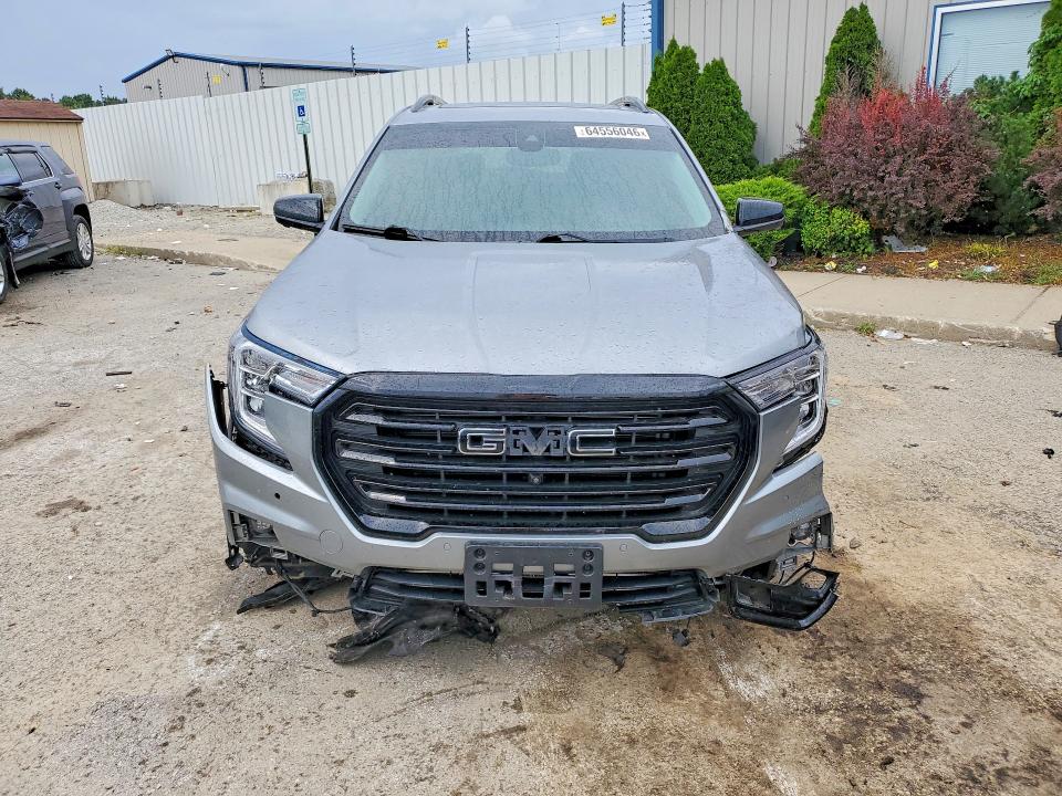 Photo 5 from auction – 2023 GMC TERRAIN with VIN 3GKALPEGXPL204445
