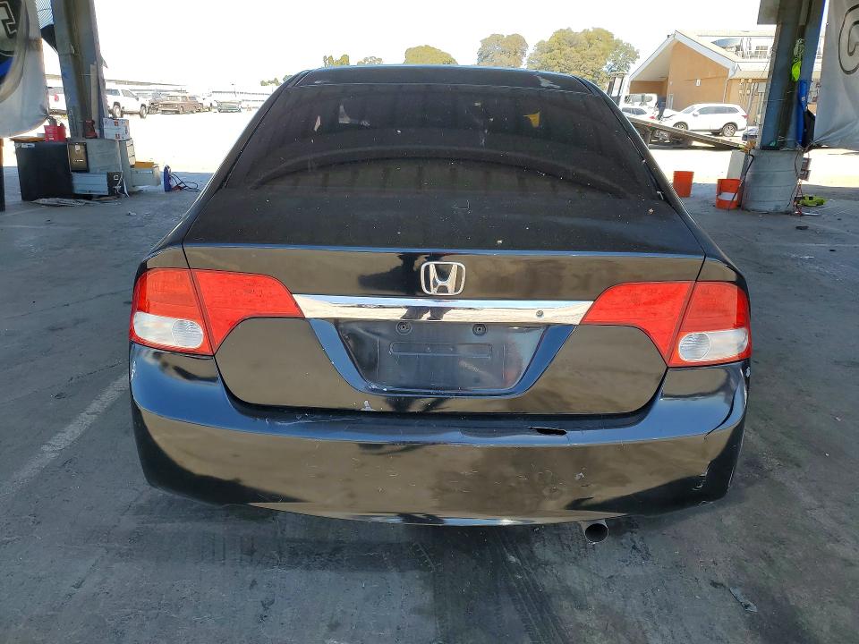 Photo 6 from auction – 2011 HONDA CIVIC with VIN 2HGFA1F55BH532697