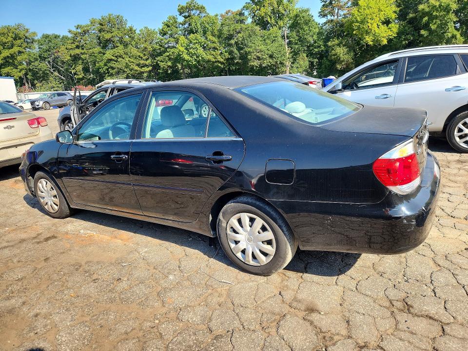 Photo 2 from auction – 2005 TOYOTA CAMRY with VIN 4T1BE32K35U433348