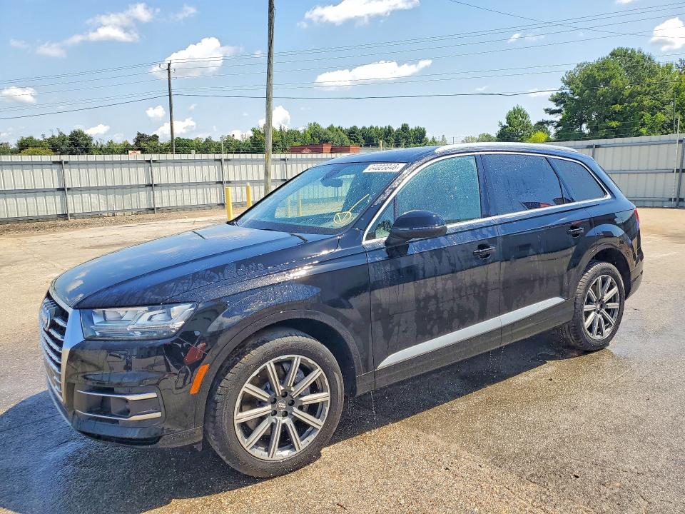 AUDI Q7 2018 with VIN WA1VAAF70JD018449 - Photo from auction