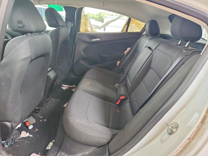 Photo 11 from auction – 2018 CHEVROLET CRUZE with VIN 3G1BE6SMXJS608835