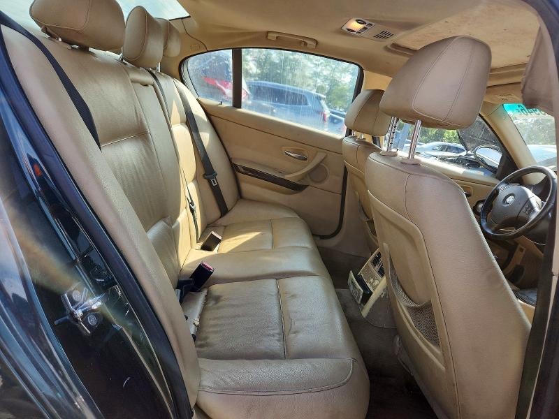 Photo 10 from auction – 2006 BMW 330 with VIN WBAVB33546KS35701
