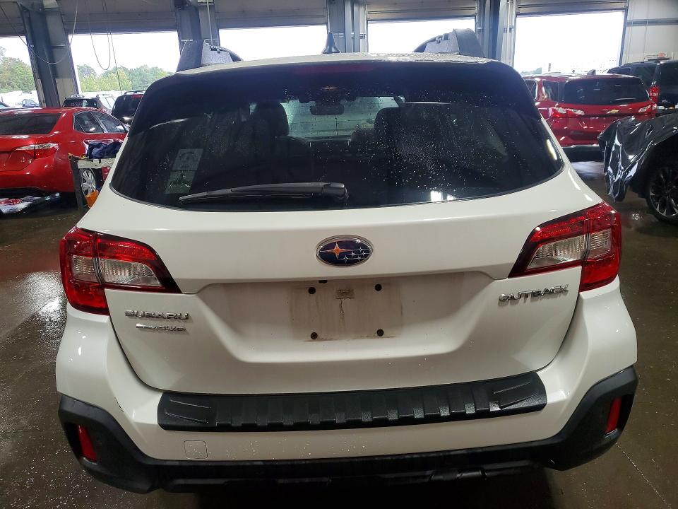Photo 6 from auction – 2018 SUBARU OUTBACK with VIN 4S4BSANC6J3393946