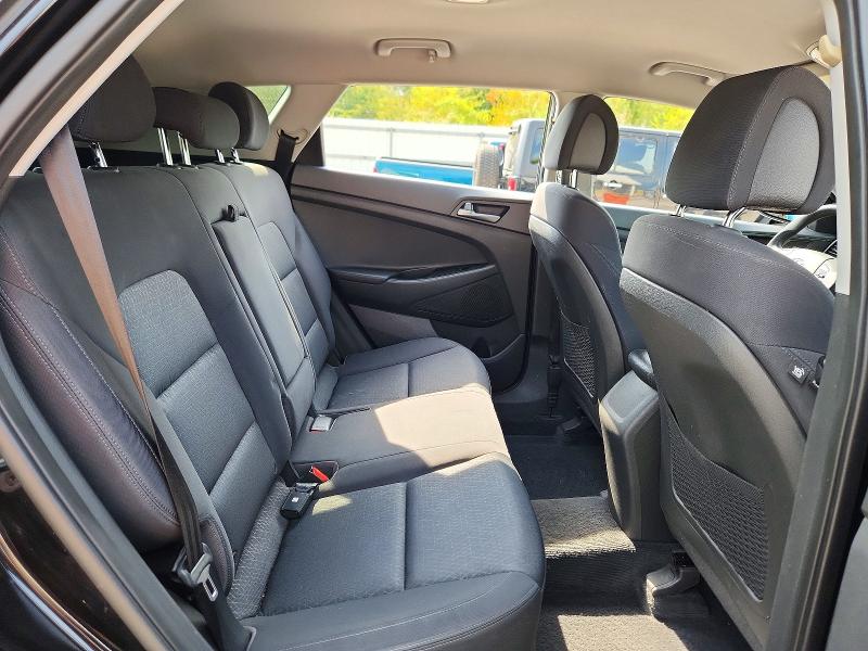 Photo 11 from auction – 2017 HYUNDAI TUCSON with VIN KM8J33A45HU443694