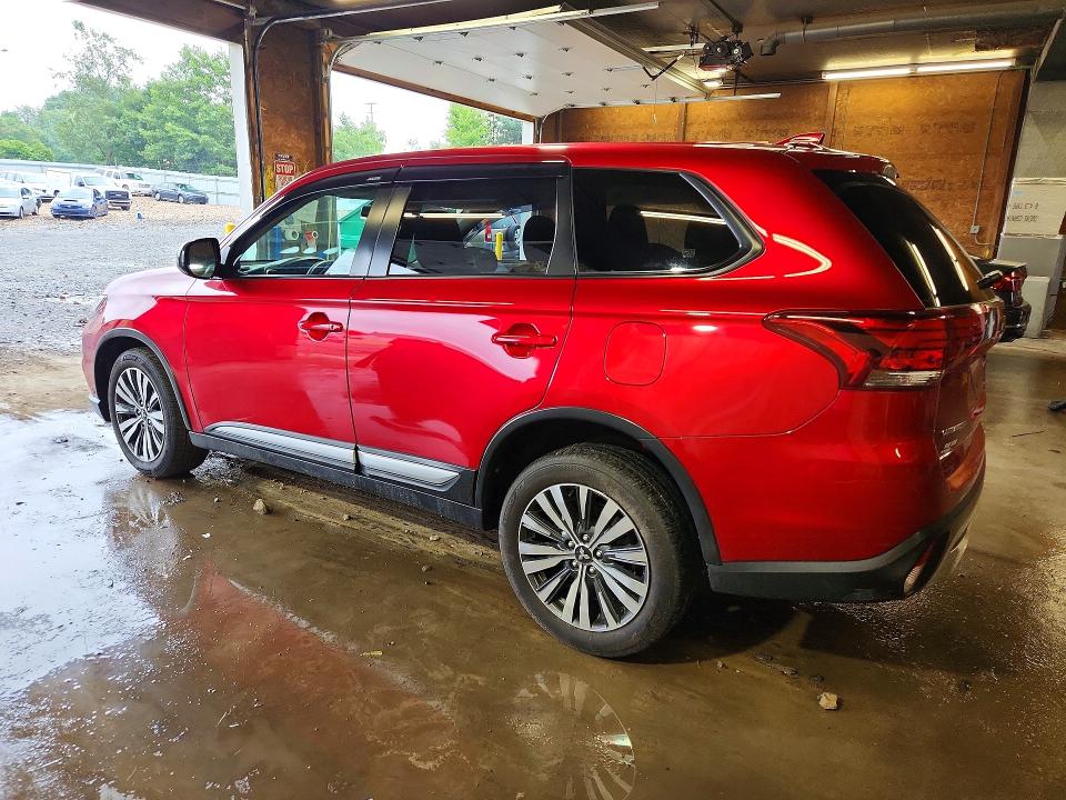 Photo 2 from auction – 2020 MITSUBISHI OUTLANDER with VIN JA4AZ3A30LZ007593