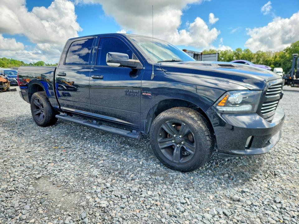 Photo 4 from auction – 2017 RAM 1500 with VIN 1C6RR7MT7HS685826