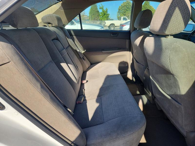 Photo 10 from auction – 2003 TOYOTA CAMRY with VIN JTDBE32K430170117