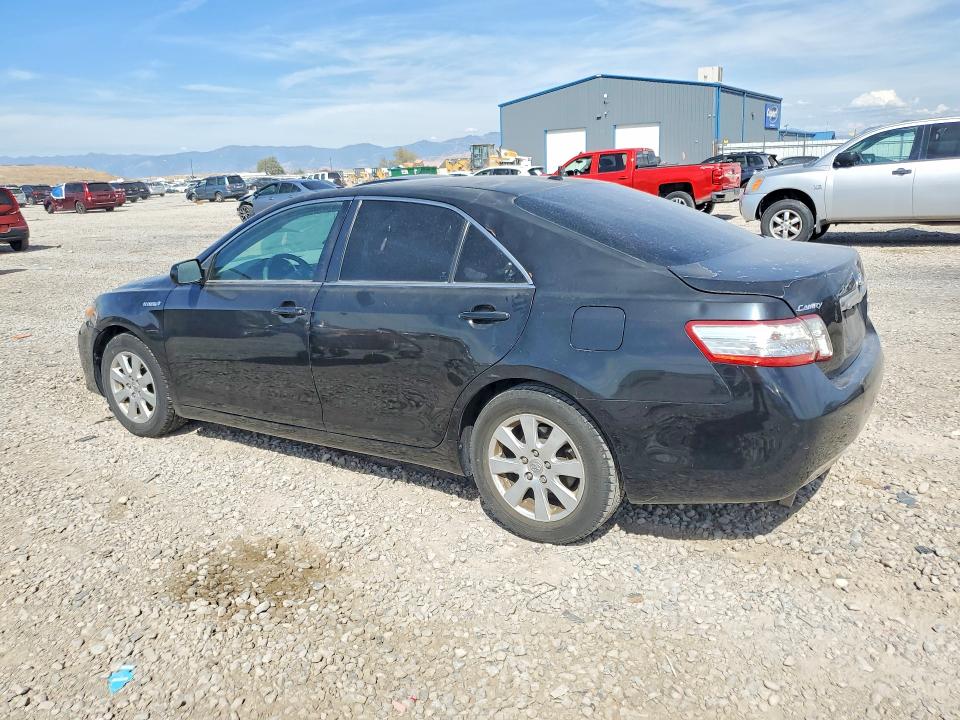 Photo 2 from auction – 2011 TOYOTA CAMRY with VIN 4T1BB3EK3BU140954