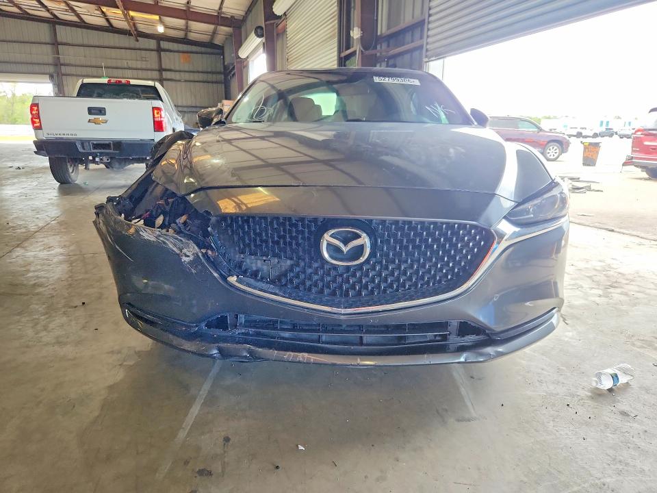 Photo 5 from auction – 2018 MAZDA 6 with VIN JM1GL1UM3J1327173