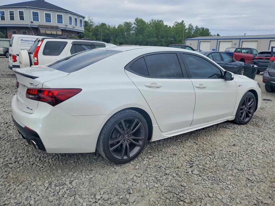 Photo 3 from auction – 2019 ACURA TLX with VIN 19UUB3F65KA002401