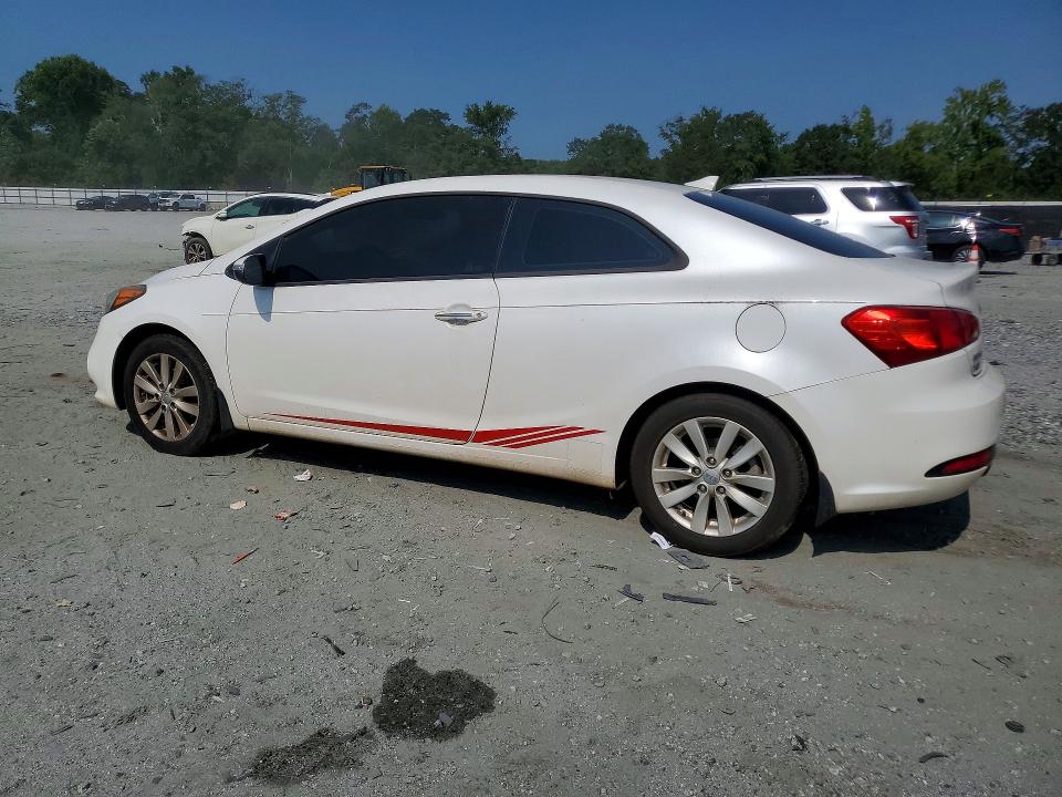 Photo 2 from auction – 2015 KIA FORTE KOUP with VIN KNAFX6A81F5405578