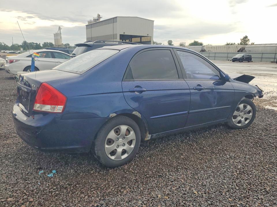Photo 3 from auction – 2007 KIA SPECTRA with VIN KNAFE121175443923