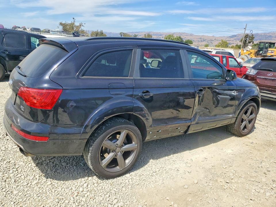 Photo 3 from auction – 2015 AUDI Q7 with VIN WA1LGAFE8FD029405