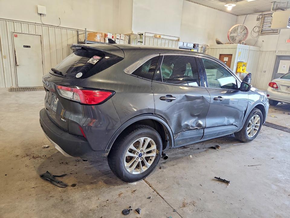 صورة رقم 3 من المزاد - 2020 FORD ESCAPE مع VIN 1FMCU9G65LUA09169