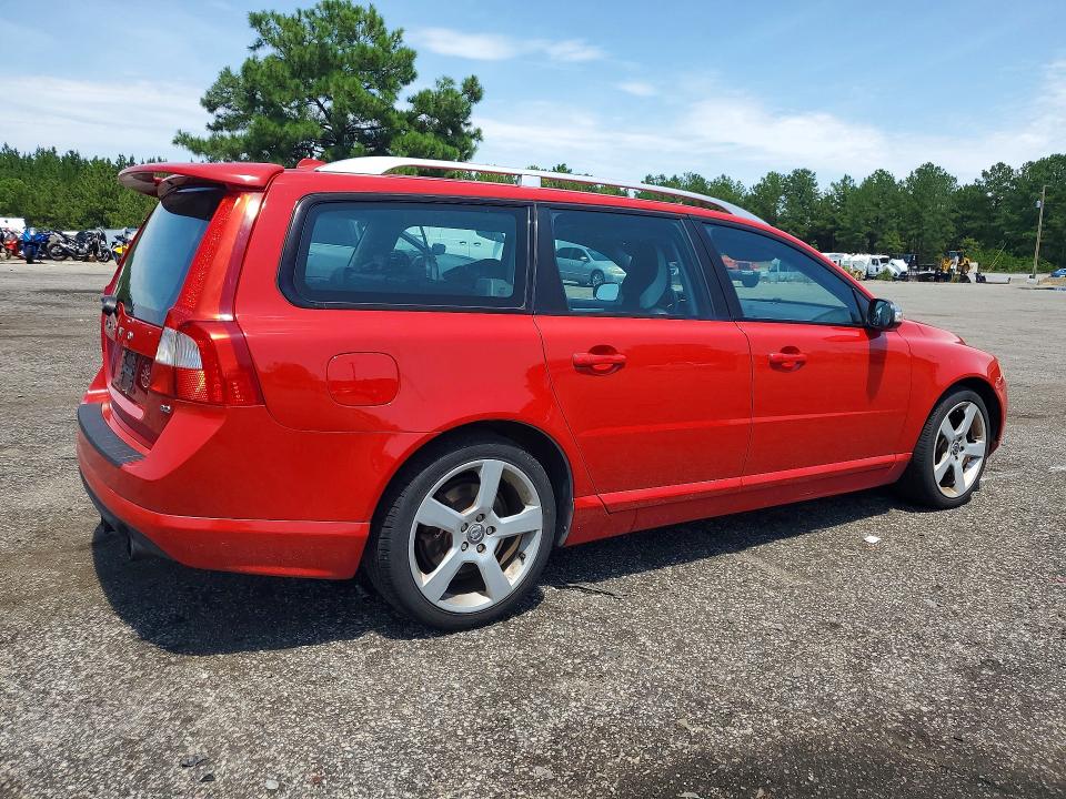 Photo 3 from auction – 2010 VOLVO V70 with VIN YV1960BW8A1122229