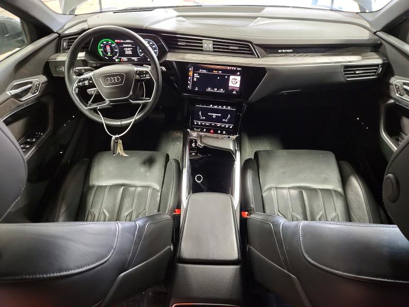 Photo 8 from auction – 2019 AUDI E-TRON with VIN WA1VAAGE9KB007489
