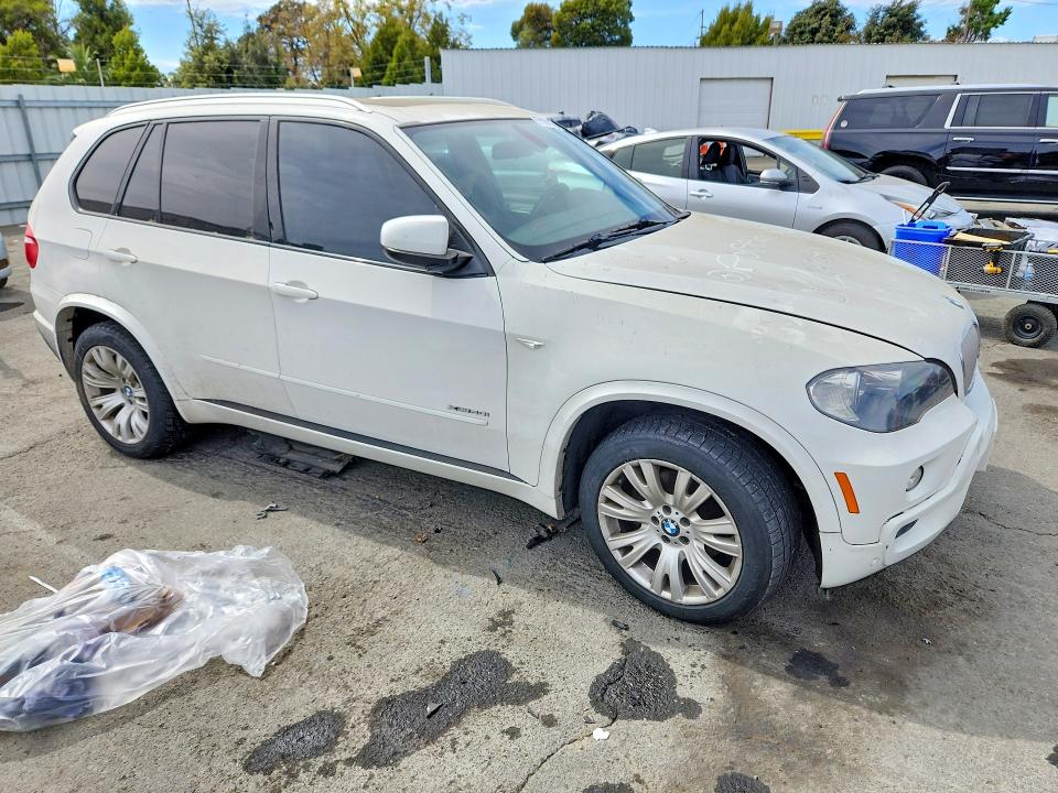 Photo 4 from auction – 2010 BMW X5 with VIN 5UXFE4C58AL276550