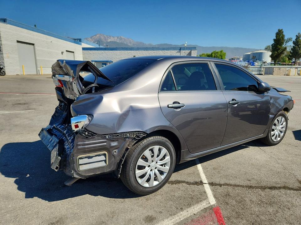 Photo 3 from auction – 2013 TOYOTA COROLLA with VIN 5YFBU4EE2DP141186