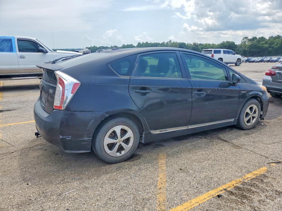 Photo 3 from auction – 2012 TOYOTA PRIUS with VIN JTDKN3DU0C1602825