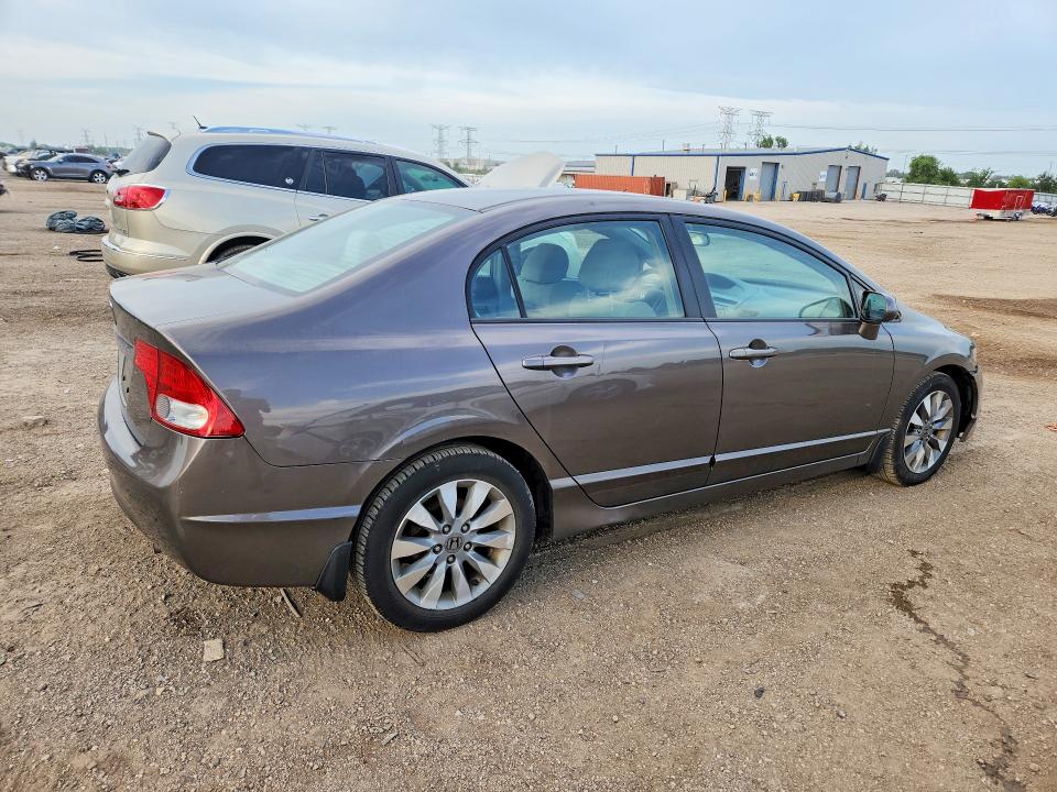 Photo 3 from auction – 2010 HONDA CIVIC with VIN 19XFA1F82AE027753