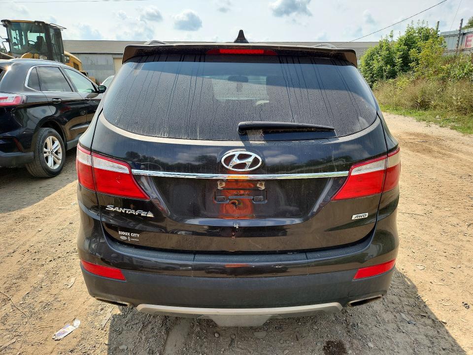 Photo 6 from auction – 2016 HYUNDAI SANTA FE with VIN KM8SMDHF9GU159742