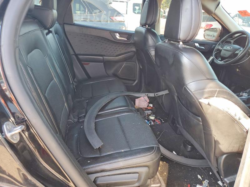 Photo 11 from auction – 2020 FORD ESCAPE with VIN 1FMCU9J95LUA98809