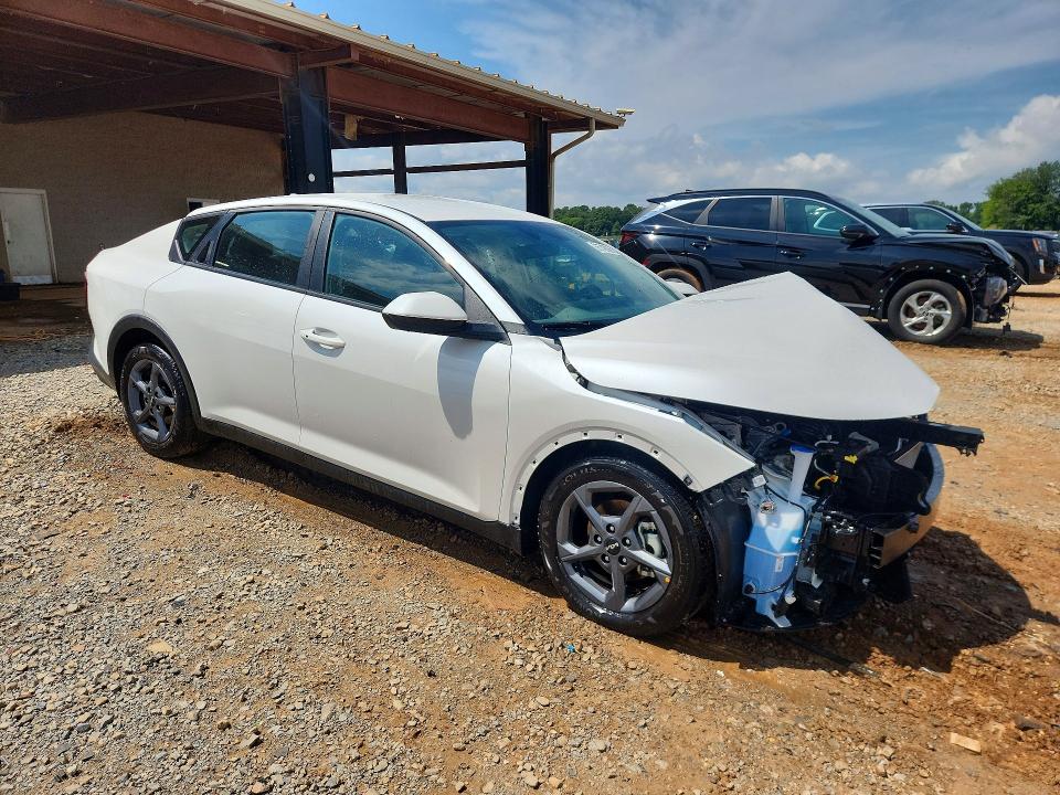 Photo 4 from auction – 2025 KIA K4 with VIN 3KPFT4DE7SE200589