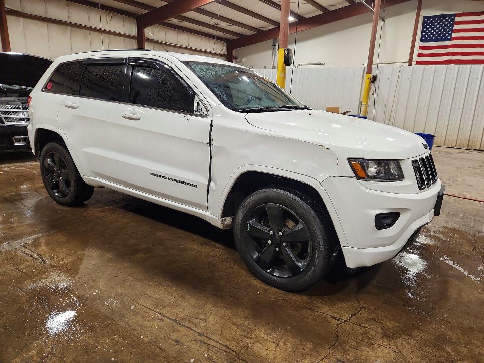 Photo 4 from auction – 2015 JEEP GRAND CHEROKEE with VIN 1C4RJFAG0FC724622