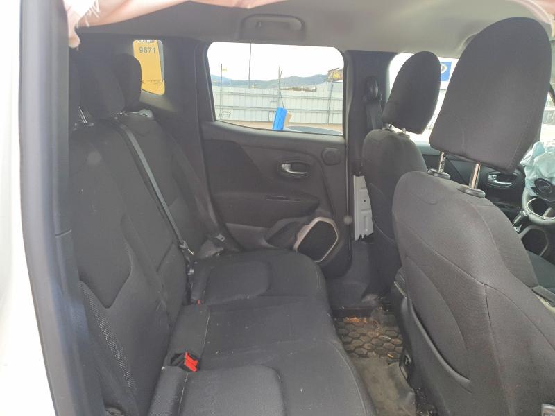 Photo 10 from auction – 2015 JEEP RENEGADE with VIN ZACCJBBT9FPB81308