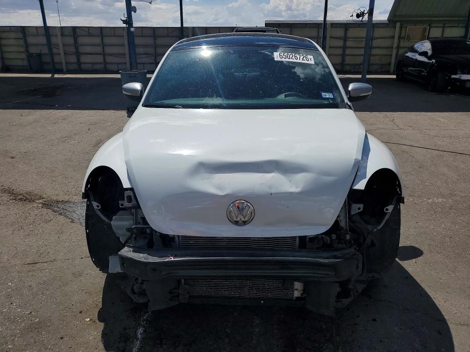 Снимка 5 от търг – 2014 VOLKSWAGEN BEETLE с VIN 3VWJ17AT6EM653887