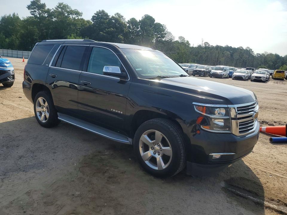 Photo 4 from auction – 2015 CHEVROLET TAHOE with VIN 1GNSCCKC0FR257180