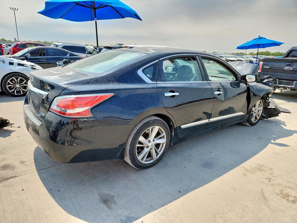 Photo 3 from auction – 2014 NISSAN ALTIMA with VIN 1N4AL3AP9EC408193
