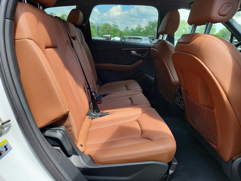 Photo 11 from auction – 2021 AUDI Q7 with VIN WA1LXAF73MD036969