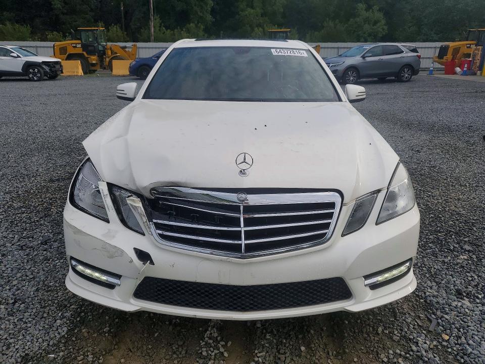 Photo 5 from auction – 2013 MERCEDES-BENZ E with VIN WDDHF5KB4DA732005