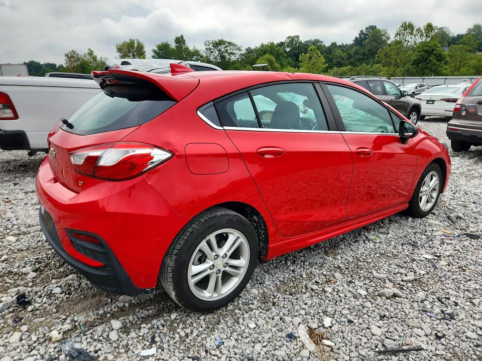 Photo 3 from auction – 2018 CHEVROLET CRUZE with VIN 3G1BE6SM0JS527312