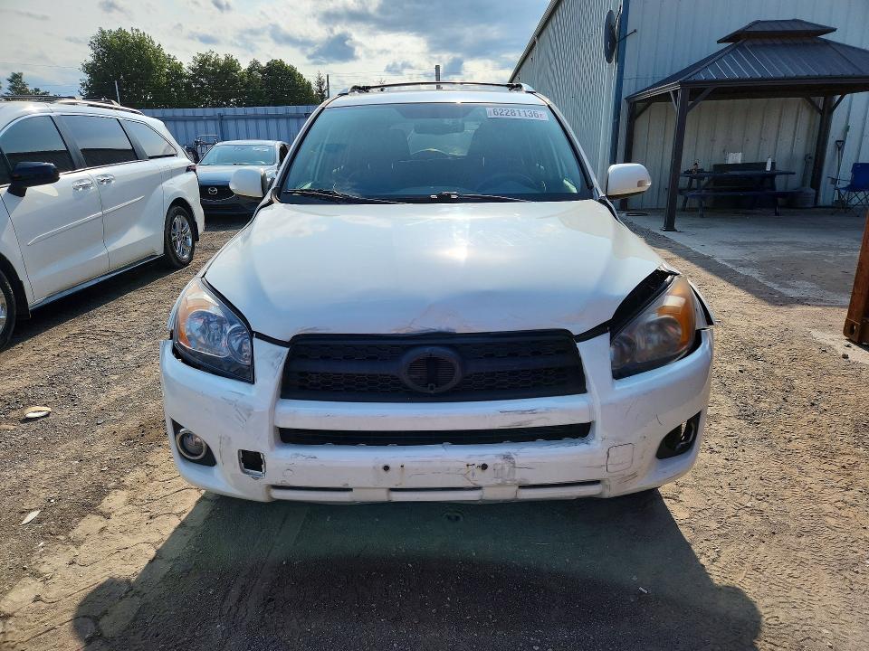 Photo 5 from auction – 2011 TOYOTA RAV4 with VIN 2T3RF4DV1BW148384