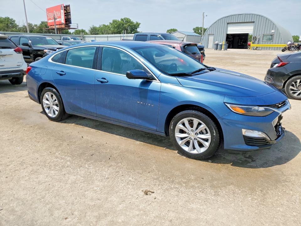 Photo 4 from auction – 2025 CHEVROLET MALIBU with VIN 1G1ZD5STXSF148813