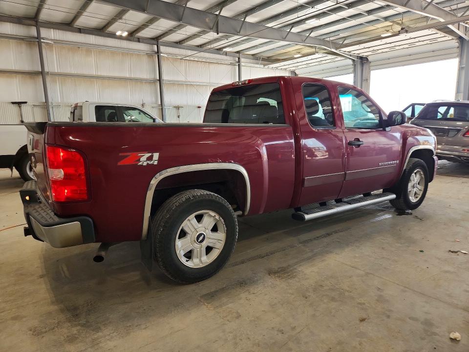 Photo 3 from auction – 2007 CHEVROLET SILVERADO with VIN 2GCEK190971679547