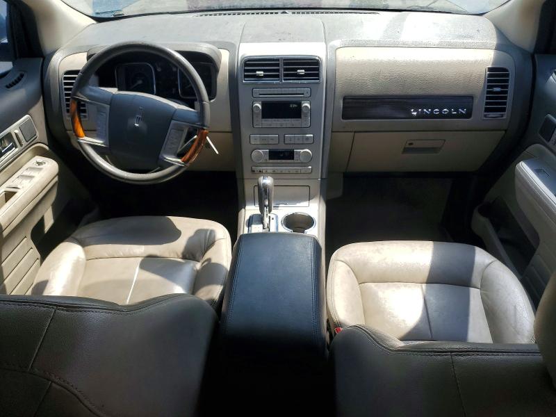 Photo 8 from auction – 2007 LINCOLN MKX with VIN 2LMDU68C77BJ15839
