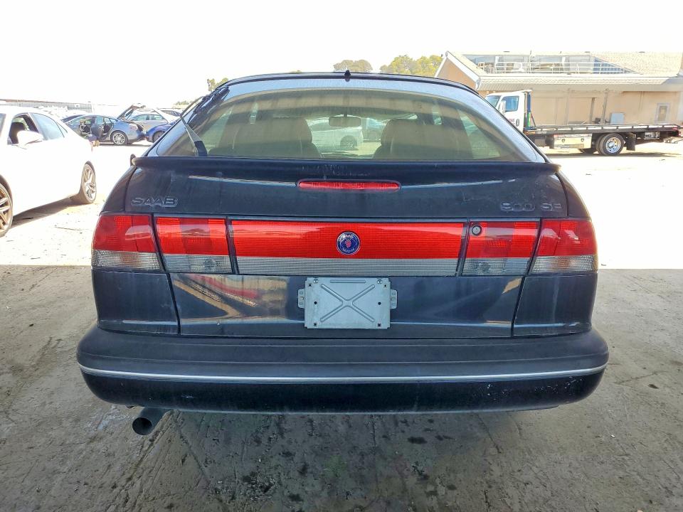 Photo 6 from auction – 1996 SAAB 900 with VIN YS3DF38N6T2042238