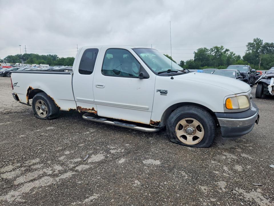 Photo 4 from auction – 2000 FORD F150 with VIN 1FTRX17W1YNA54697