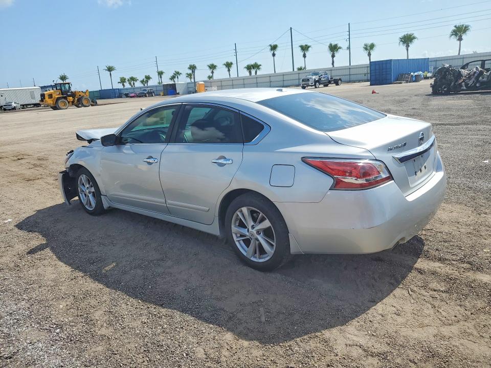 Photo 2 from auction – 2015 NISSAN ALTIMA with VIN 1N4AL3AP1FN327789