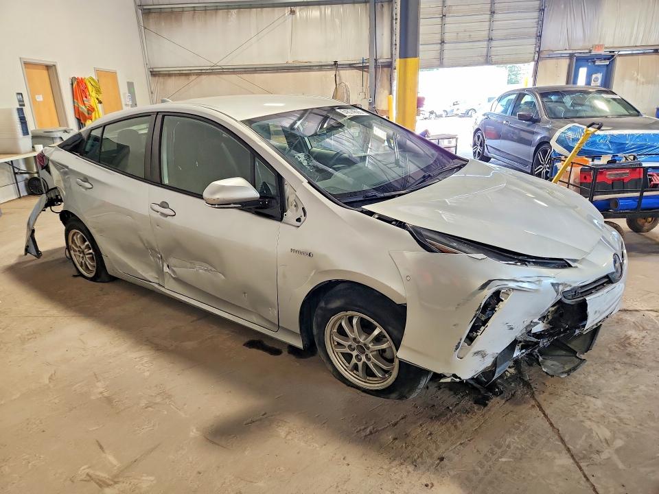 Photo 4 from auction – 2019 TOYOTA PRIUS with VIN JTDKARFU7K3091807