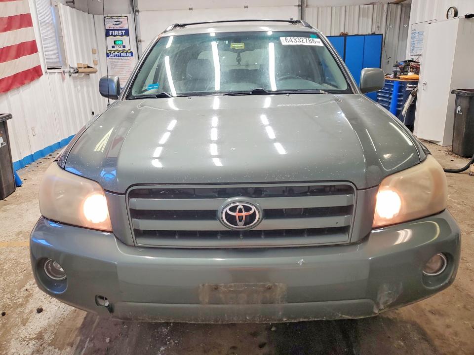 Photo 5 from auction – 2006 TOYOTA HIGHLANDER with VIN JTEEP21A560164434