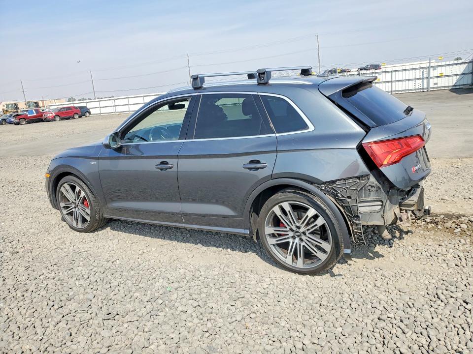 Photo 2 from auction – 2018 AUDI SQ5 with VIN WA1C4AFY2J2116451