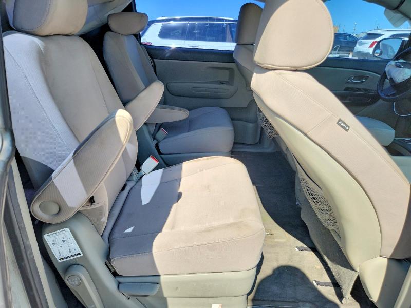 Photo 11 from auction – 2015 KIA SEDONA with VIN KNDMA5C10F6029424