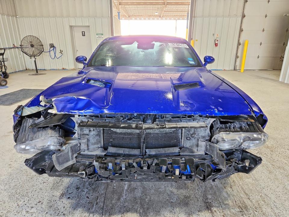 Photo 5 from auction – 2018 DODGE CHALLENGER with VIN 2C3CDZAG8JH287574